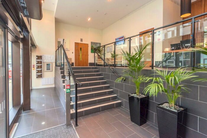 2 Bedroom Apartment To Rent In St Pauls Square, City Centre, Sheffield, S1