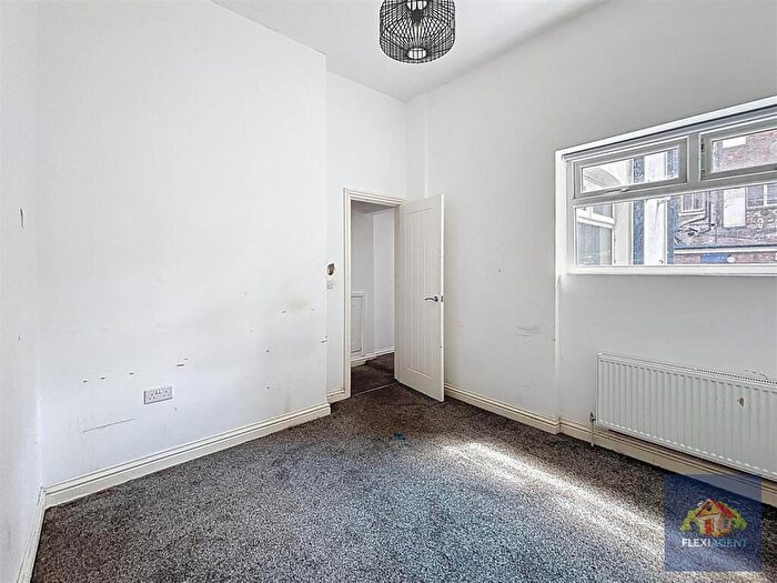 1 Bedroom Flat To Rent In Stanley Street, Southport, PR9