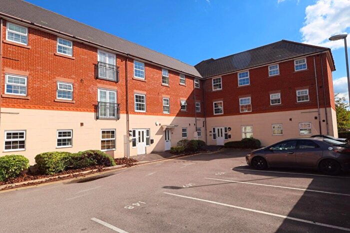 2 Bedroom Apartment For Sale In Black Diamond Park, Chester, CH1