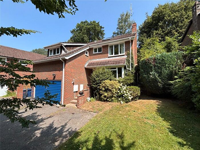 5 Bedroom Detached House For Sale In Scotland Lane, Haslemere, Surrey, GU27