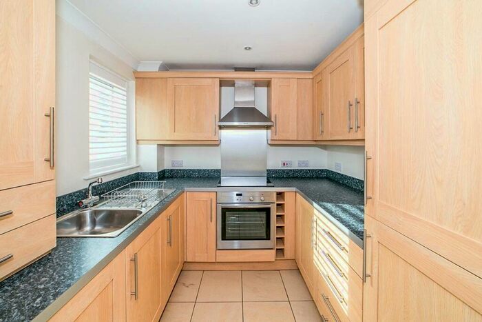 2 Bedroom Flat To Rent In Mansion Heights, Dunston, Gateshead, Tyne And Wear, NE11