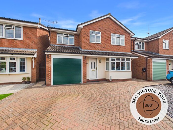 4 Bedroom Detached House For Sale In Leyland Grove, Crewe, CW1