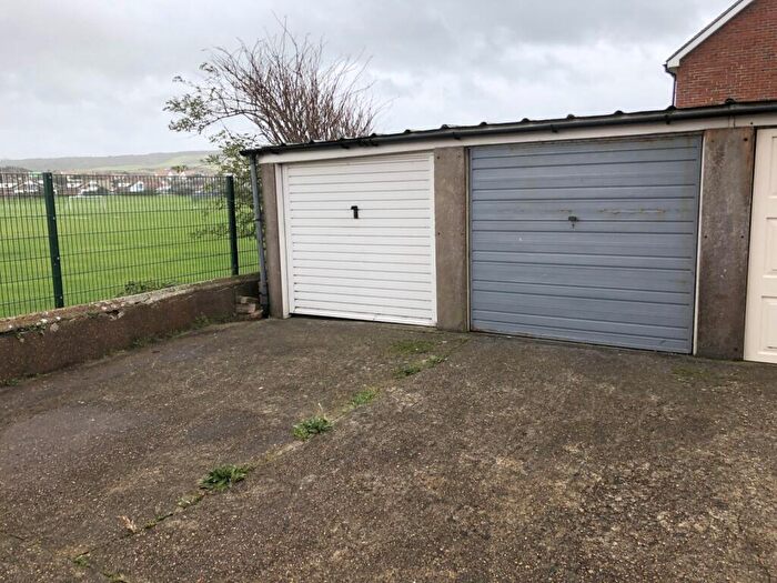 Garage / Parking To Rent In Cricketfield Road, BN25