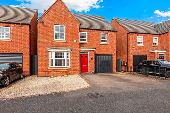 4 Bedroom Detached House For Sale In Cottesmore Close, Syston, Leicester, LE7