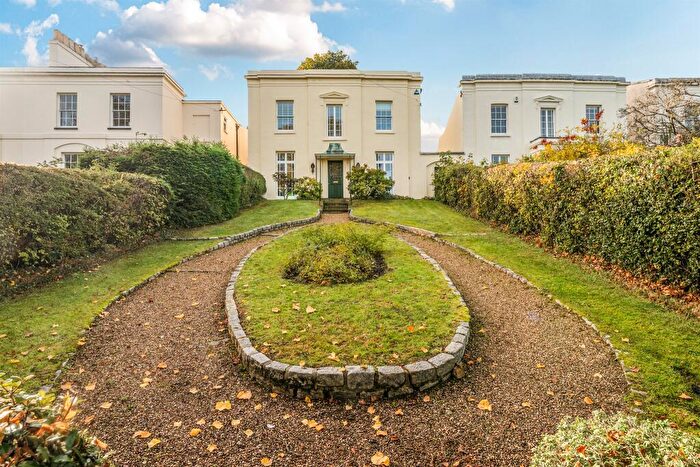 4 Bedroom Detached House For Sale In Verulam Road, St. Albans, AL3