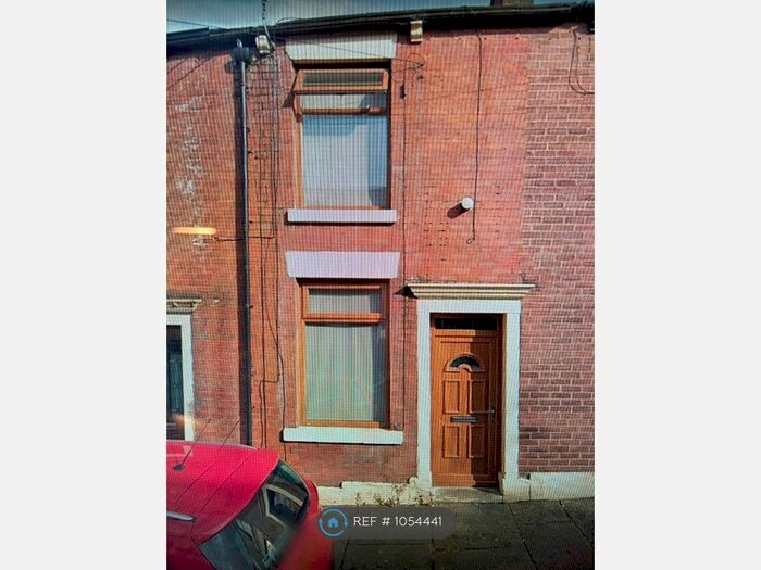 2 Bedroom Terraced House To Rent In Sand Street, Stalybridge SK15