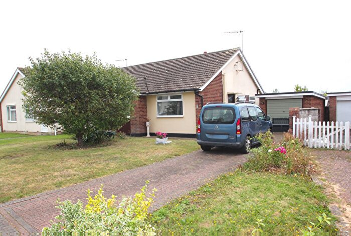 2 Bedroom Semi-Detached Bungalow For Sale In Jeffreys Road, Cressing, Braintree, CM77