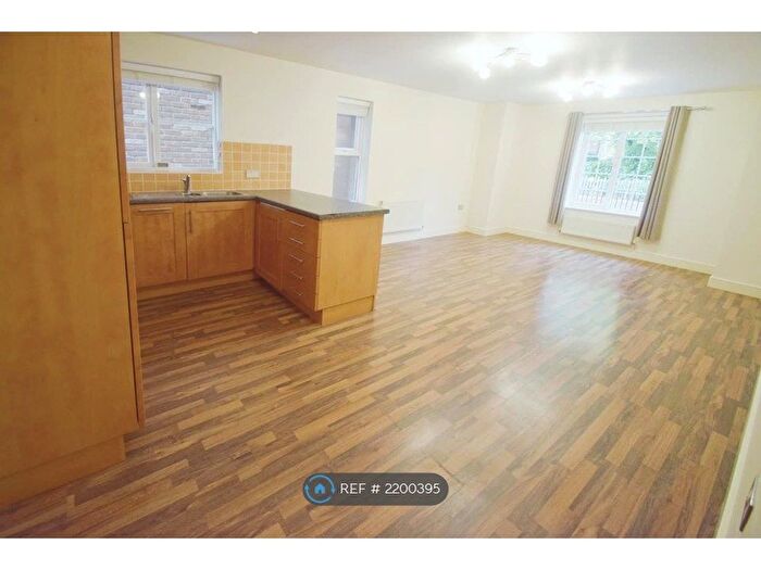 2 Bedroom Flat To Rent In Off Welsh Row, Nantwich, CW5