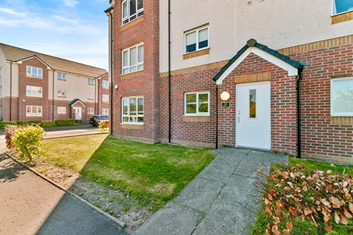 2 Bedroom Flat For Sale In Boydstone Path, Cowglen, G43