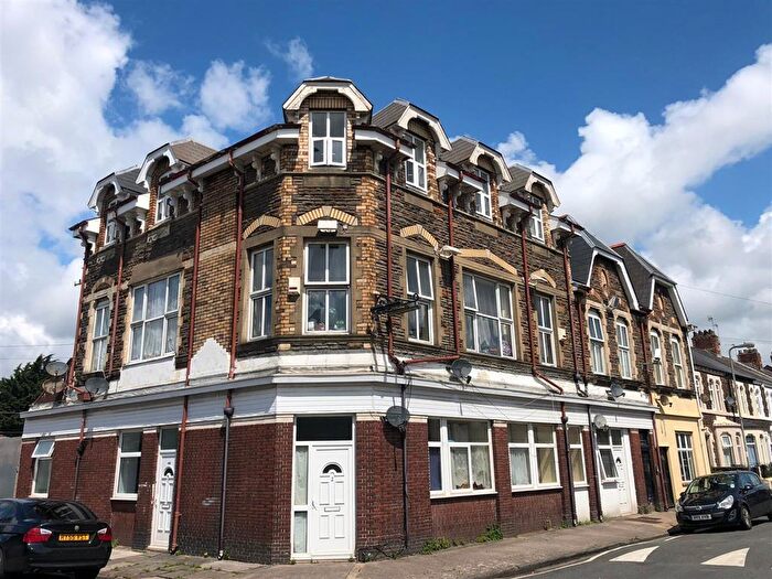 2 Bedroom Apartment To Rent In Railway Street, Cardiff, CF24