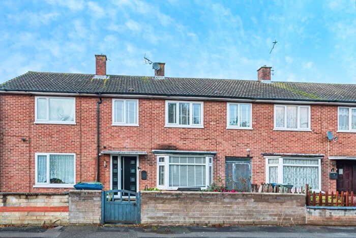 4 Bedroom Terraced House For Sale In Marjoram Close, Oxford, Oxfordshire, OX4