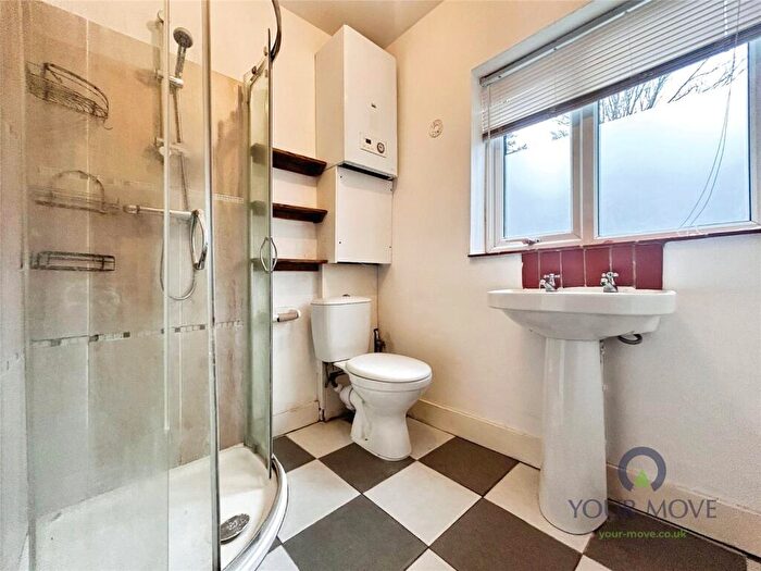 1 Bedroom Flat To Rent In Kings Road, London Colney, St. Albans, Hertfordshire, AL2