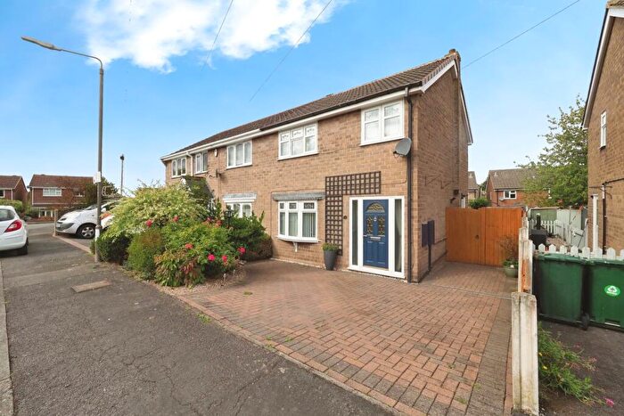 3 Bedroom Semi-Detached House For Sale In St. Johns Drive, Newhall, Swadlincote, Derbyshire, DE11