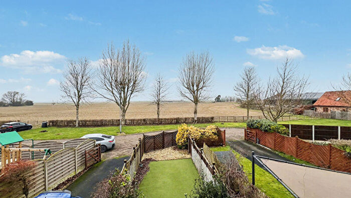 2 Bedroom Semi-Detached House For Sale In The Old Moorings, Eastoft, DN17