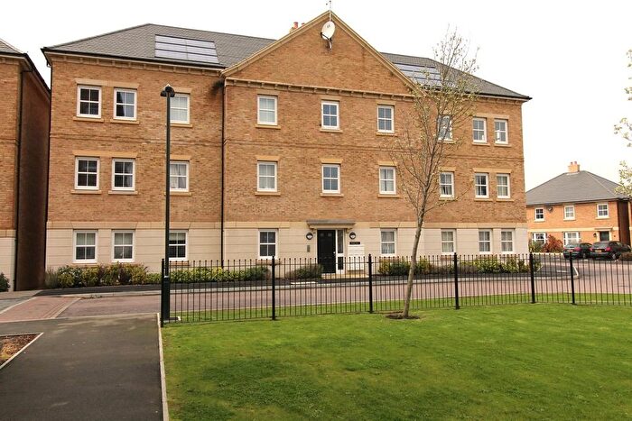 2 Bedroom Flat To Rent In Rainbow Road, Erith, DA8