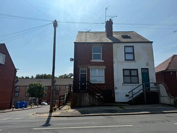 3 Bedroom Semi-Detached House For Sale In A & B Normanton Spring Road, Sheffield, S13