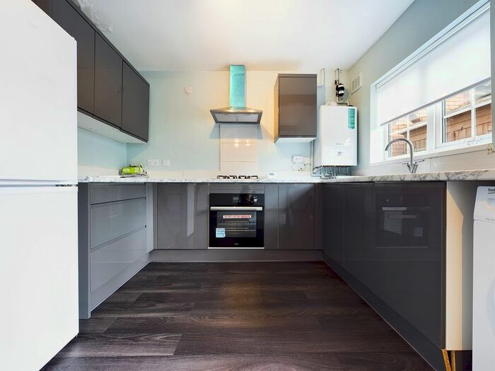 2 Bedroom End Of Terrace House To Rent In Saffron Lane, Leicester, LE2