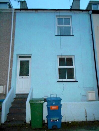 3 Bedroom Terraced House To Rent In Menai Street, Y Felinheli, LL56