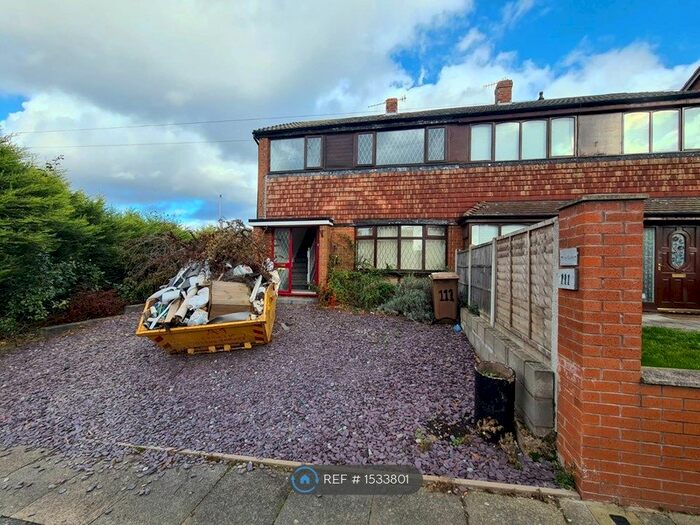 3 Bedroom Semi-Detached House To Rent In Westonfields Drive, Stoke-On-Trent, ST3