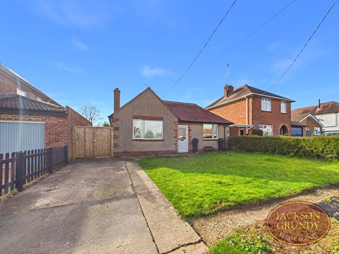 2 Bedroom Detached Bungalow For Sale In Ashley Lane, Moulton, NN3