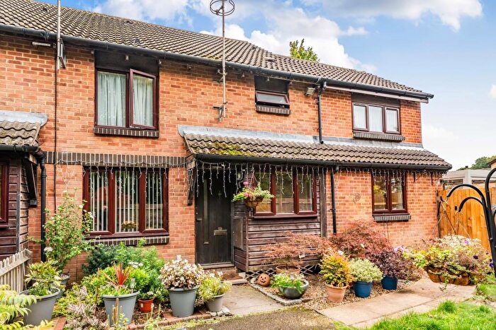 2 Bedroom End Of Terrace House For Sale In Basingstoke, Hampshire, RG21