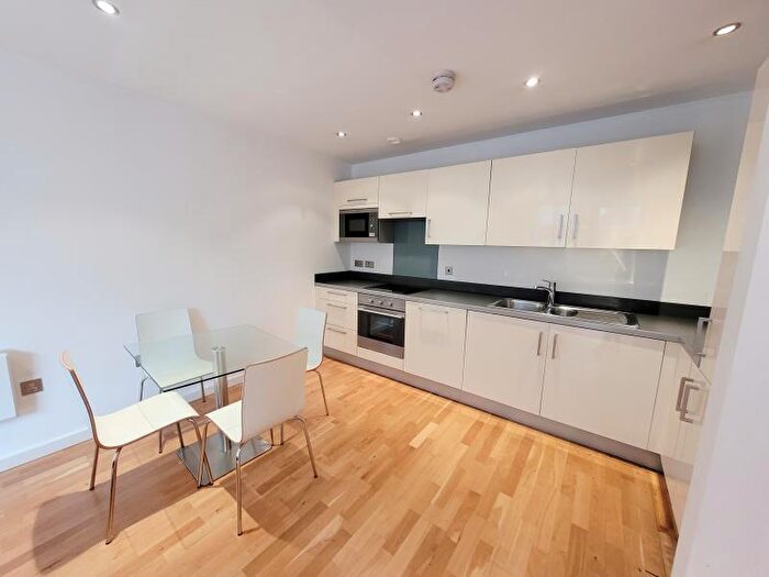 2 Bedroom Apartment To Rent In Apt . :: Flint Glass Wharf, M4