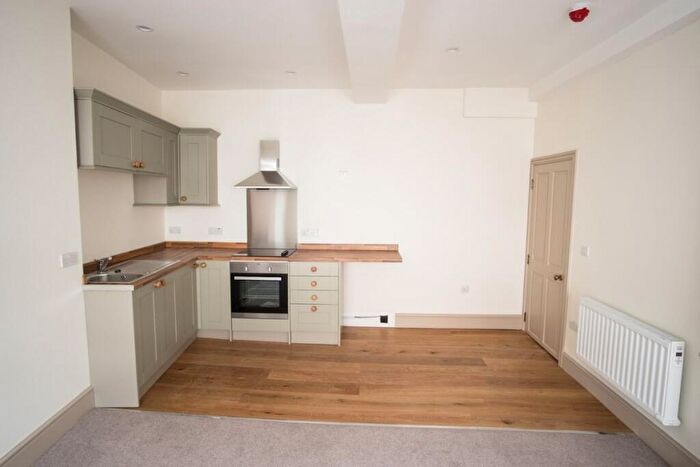1 Bedroom Apartment To Rent In Rosswyn House, HR9