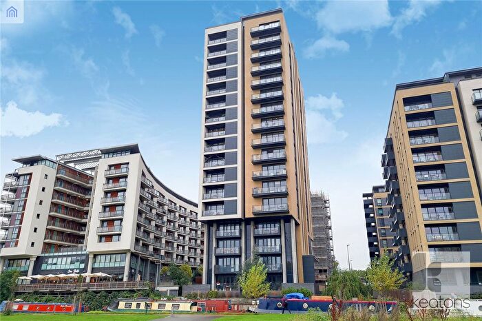 1 Bedroom Flat For Sale In Grand Regent Tower, Cadmium Square, Bethnal Green, London, E2
