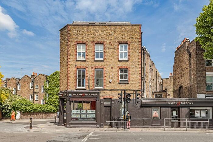 2 Bedroom Maisonette For Sale In Moore Park Road, Fulham, SW6