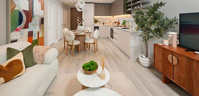 2 Bedroom Flat For Sale In Greenwich, London, SE3