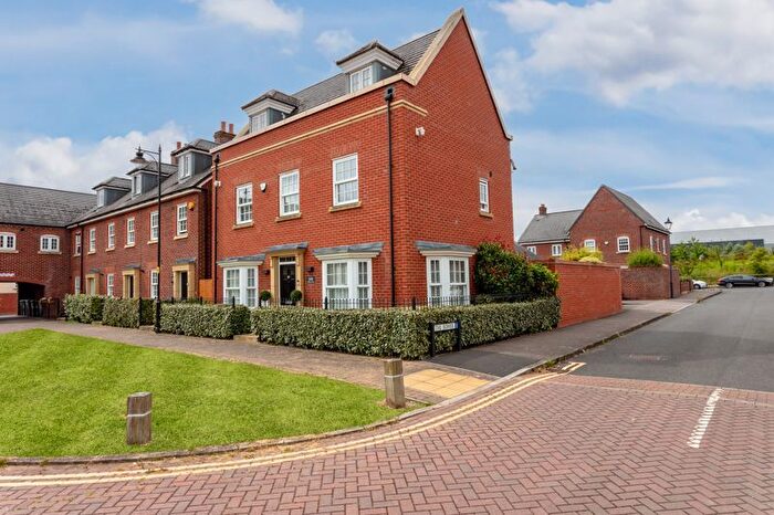 4 Bedroom Detached House For Sale In Wilkinson Road, Kempston, MK42