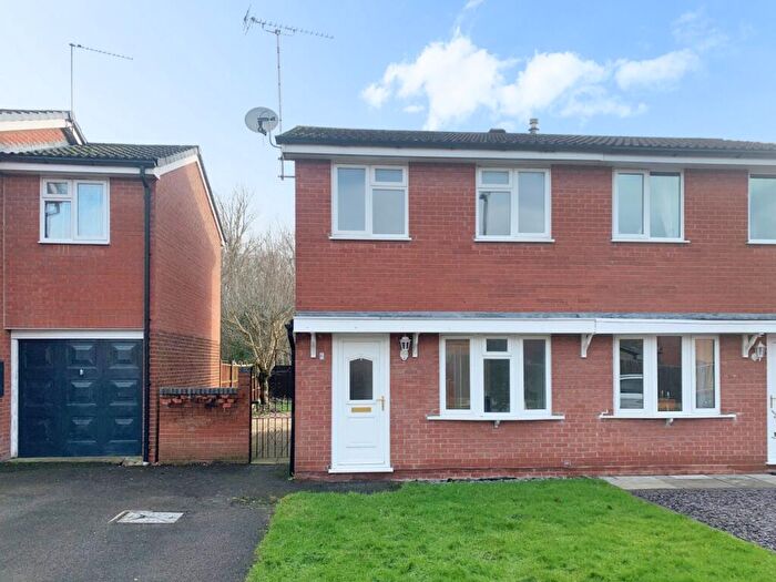 2 Bedroom Semi-Detached House To Rent In Buckingham Close, Stretton, Burton-On-Trent, Staffordshire, DE13