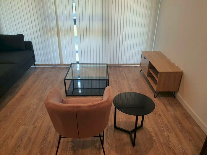 2 Bedroom Flat To Rent In Potato Wharf, Manchester, Greater Manchester, M3