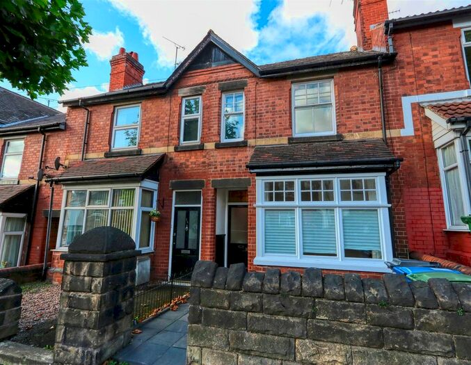 3 Bedroom Terraced House To Rent In Foljambe Road, Chesterfield, Derbyshire, S40