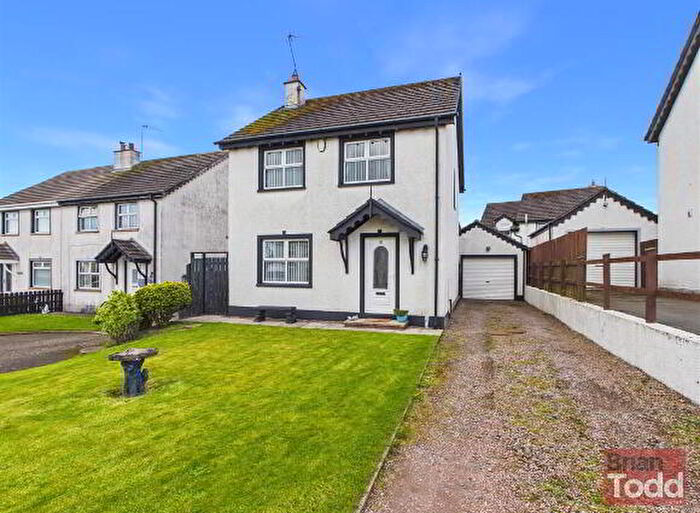 3 Bedroom Detached House For Sale In Cranbourne View, Larne, BT40