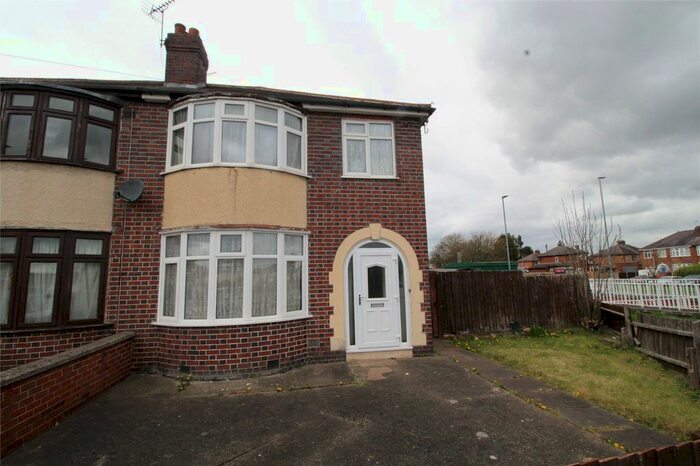 3 Bedroom Semi-Detached House To Rent In Narborough Road South, Leicester, Leicestershire, LE3