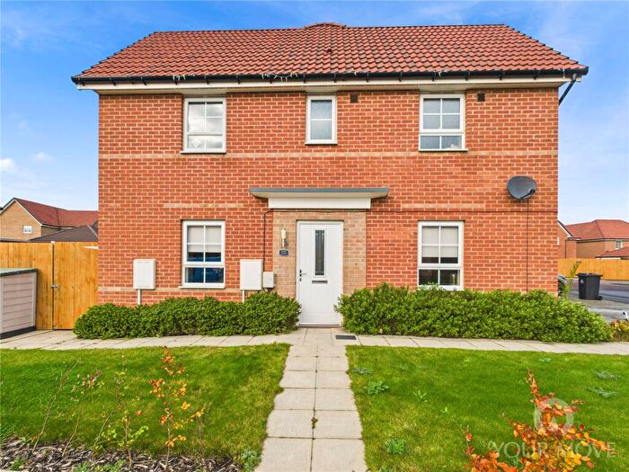 3 Bedroom Semi-Detached House For Sale In Nickleby Lane, Darlington, DL2