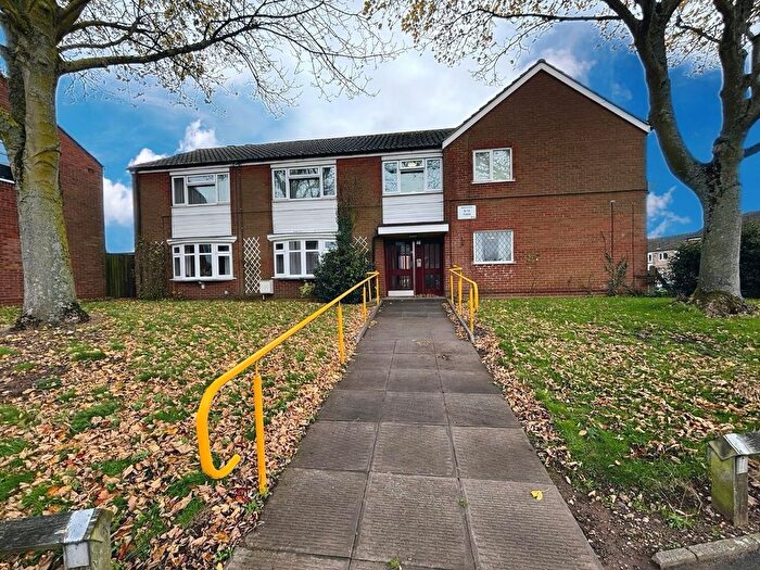 2 Bedroom Flat For Sale In Radford Drive, Walsall, WS4