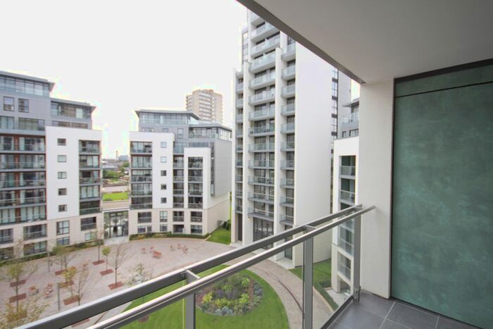 1 Bedroom Flat To Rent In Pump House Crescent, Brentford, TW8