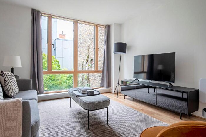 2 Bedroom Apartment To Rent In Drysdale Street, London, N1