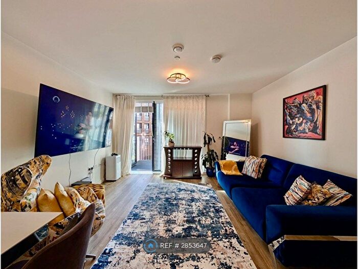 1 Bedroom Flat To Rent In Baronet House, London, NW10