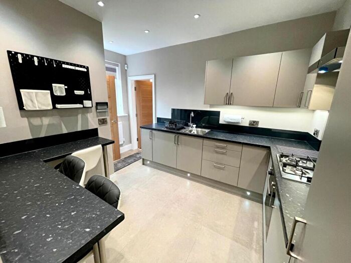 4 Bedroom Maisonette To Rent In Rye Bank Road, Firswood, M16