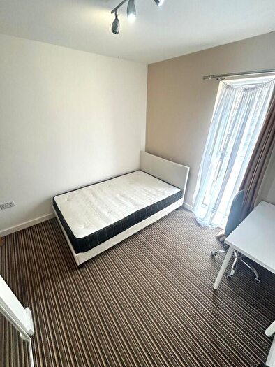 2 Bedroom Apartment To Rent In Richmond Road, Cardiff(City), CF24