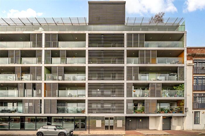 2 Bedroom Flat To Rent In Candy Wharf, Copperfield Road, Bow, London, E3
