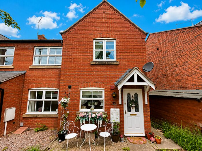 2 Bedroom End Of Terrace House For Sale In The Poplars, Bidford-On-Avon, B50
