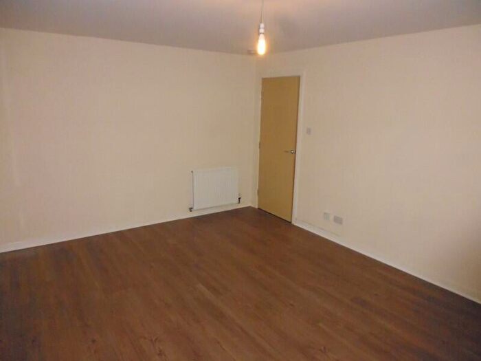 2 Bedroom Flat To Rent In , Finlay Drive, Glasgow, G31