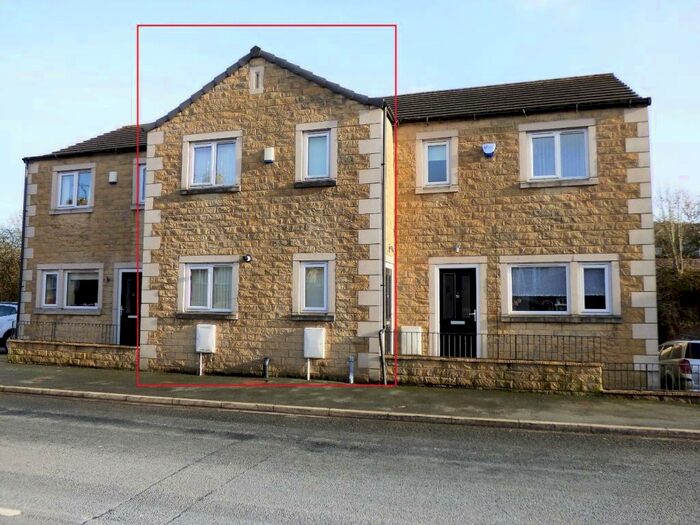 3 Bedroom House To Rent In Otley Road, Skipton, BD23