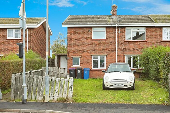 1 Bedroom Flat For Sale In Baines Road, Gainsborough, DN21