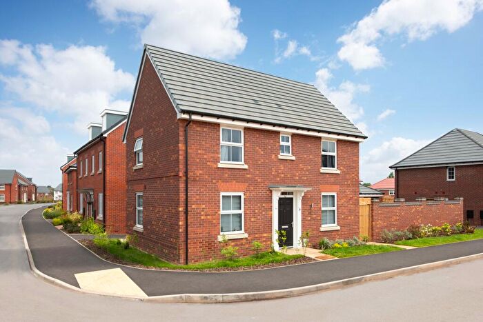 3 Bedroom End Of Terrace House For Sale In Shaftmoor Lane, Hall Green, Birmingham, West Midlands, B28