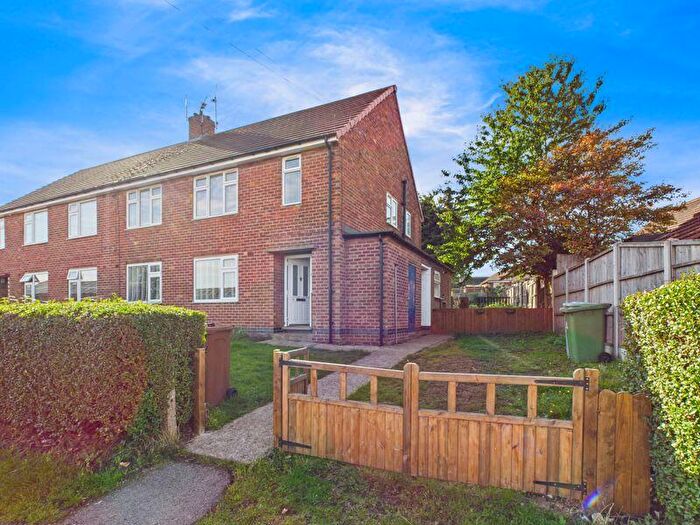 2 Bedroom Flat For Sale In Alder Grove, Ollerton, NG22